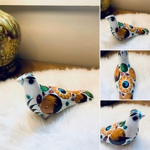 🦋2/$10 3/$15 4/$18 5/$20 Vintage Tonala Bird Statue